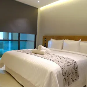 Kavia Hotel