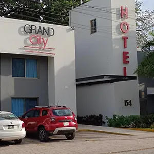 Grand Hotel